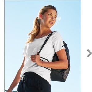 Nike Dri Fit Tee Small NWT